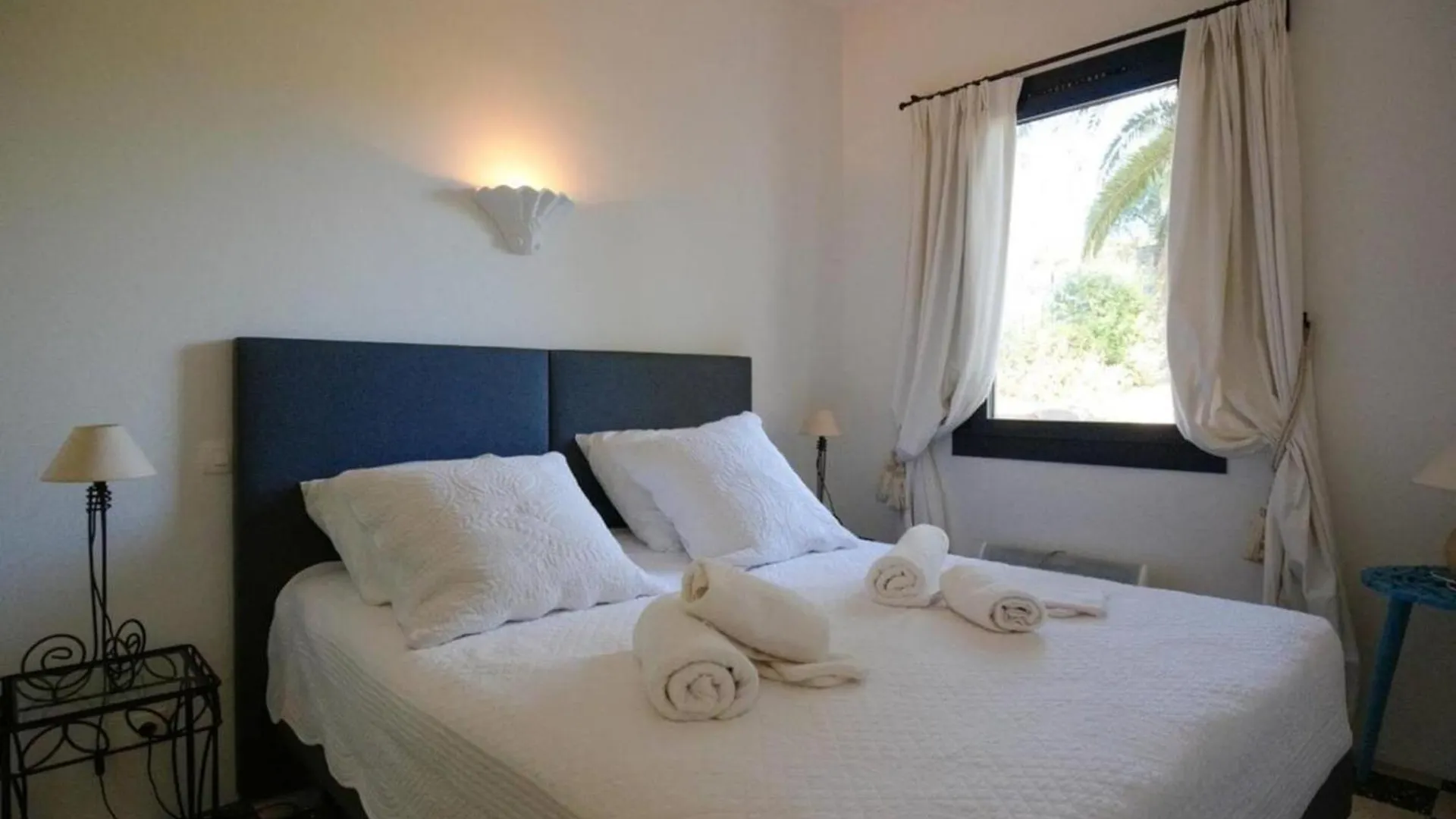 Villa Familiale Climatisee A 5 Min De La Mer Avec Parking Et Wifi - Fr-1-728-17 Sainte-Maxime