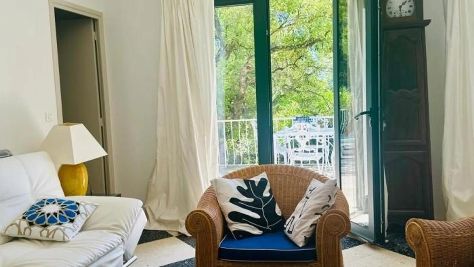 Villa Familiale Climatisee A 5 Min De La Mer Avec Parking Et Wifi - Fr-1-728-17 Sainte-Maxime 0*,